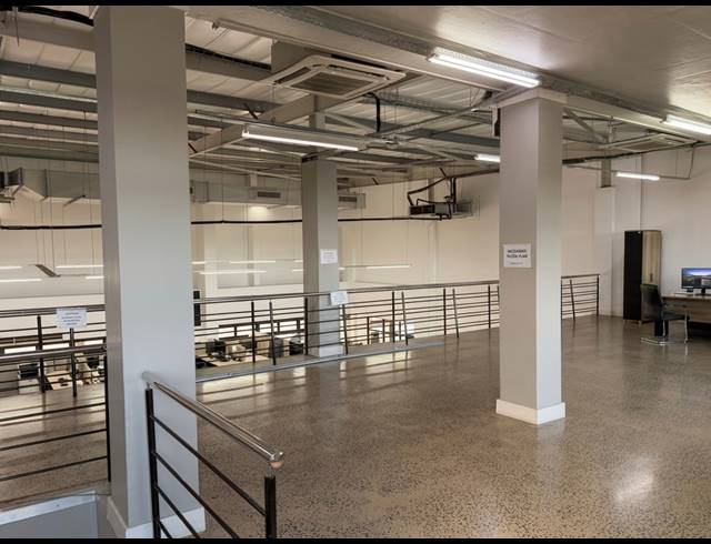 326M² OFFICE TO LET IN UMHLANGA RIDGE